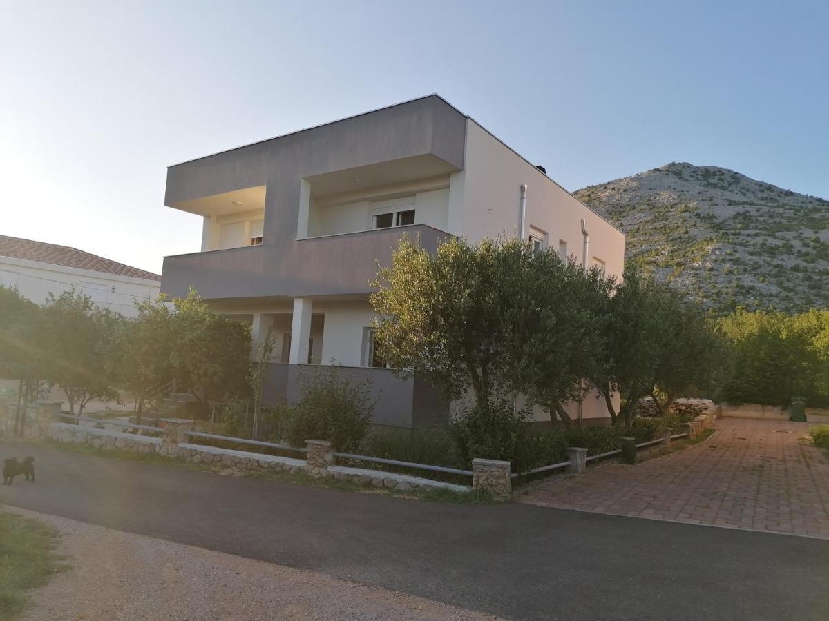 Lota Appartement *